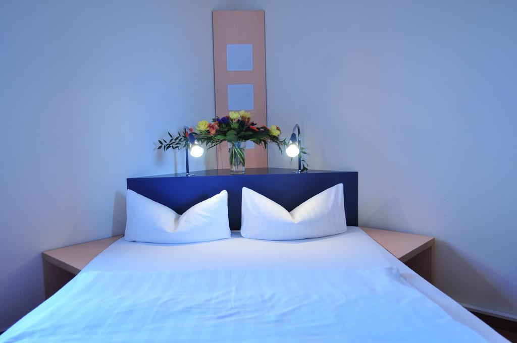 Hotel Am Tierpark Gotha Bagian luar foto