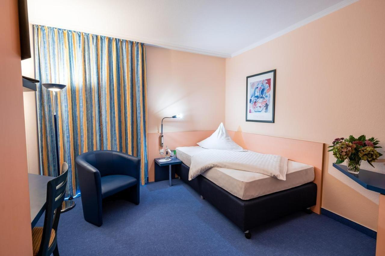 Hotel Am Tierpark Gotha Bagian luar foto