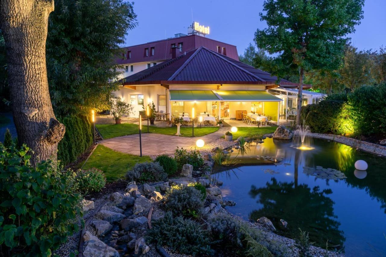 Hotel Am Tierpark Gotha Bagian luar foto